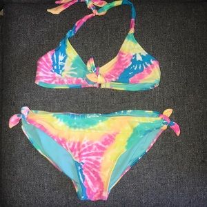 Tie-dye bathing suit